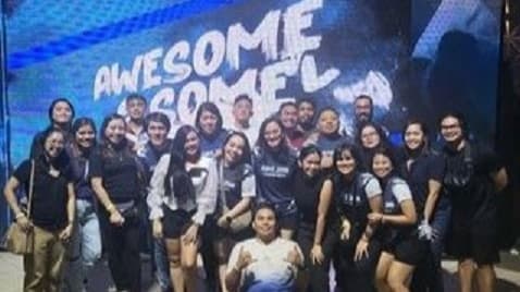 Awesome 3some: Homecoming